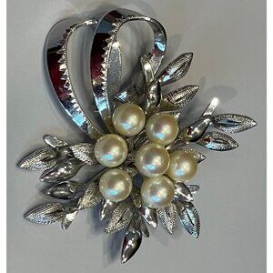Silver Stamped Pearl Floral Brooch Pin